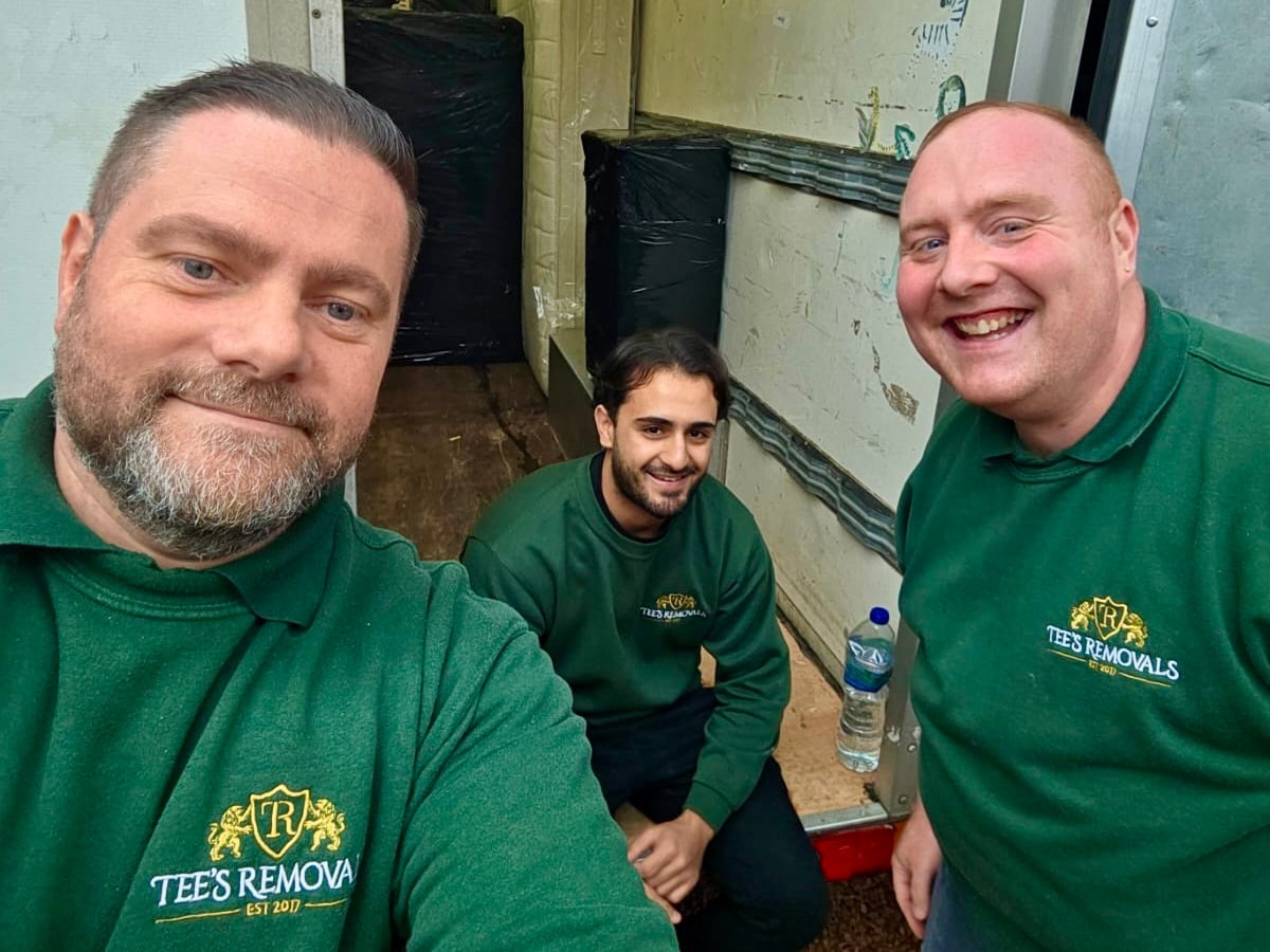 Nottingham Removals staff loading removals van